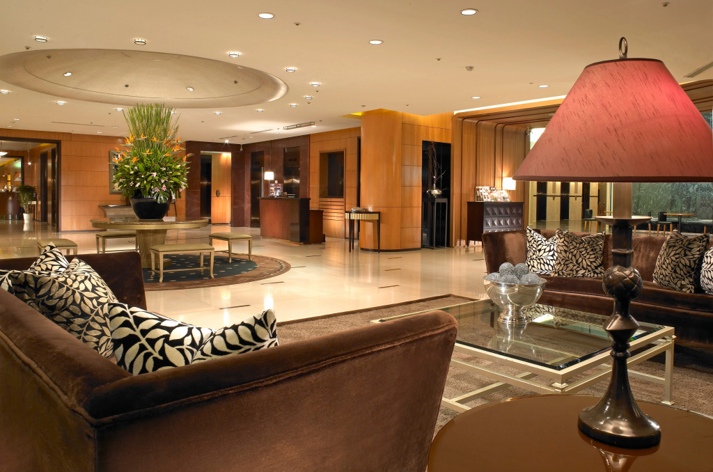 Lobby & Reception