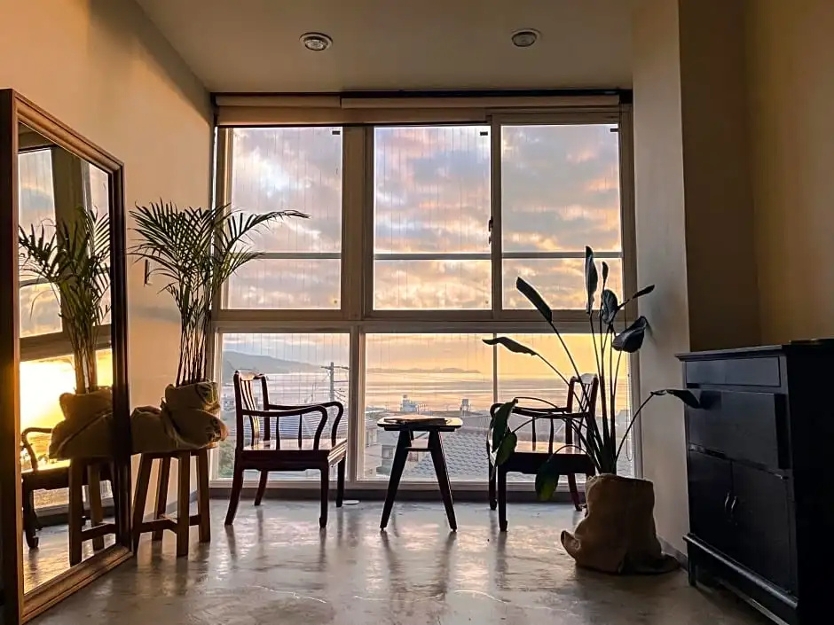 Standard Double room with sea view (full double bed)