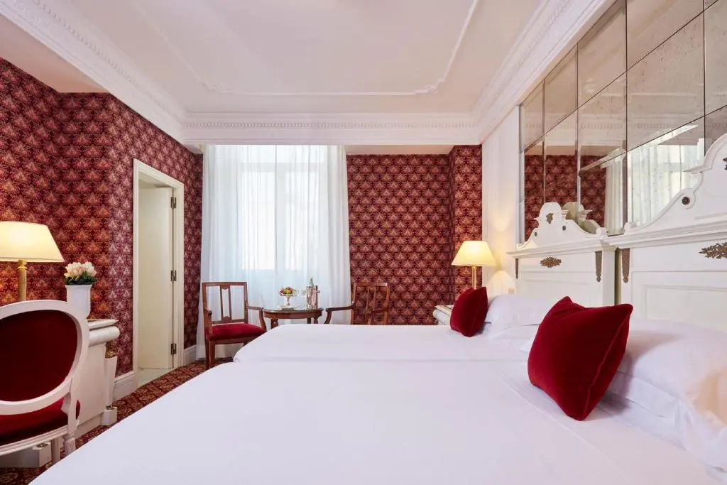 Premium Double room (full double bed)