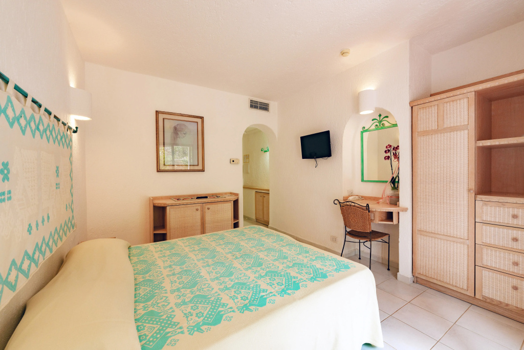 Hotel Punta Est — 5