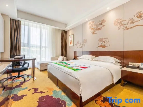Deluxe Double room (full double bed)