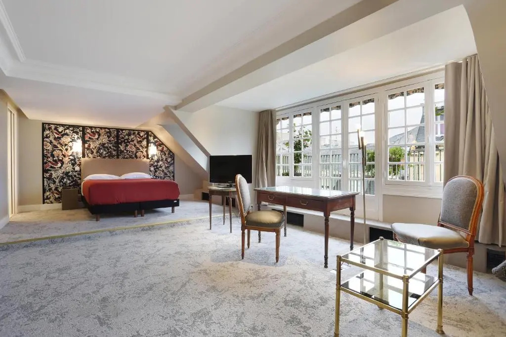 Hotel Concortel 83