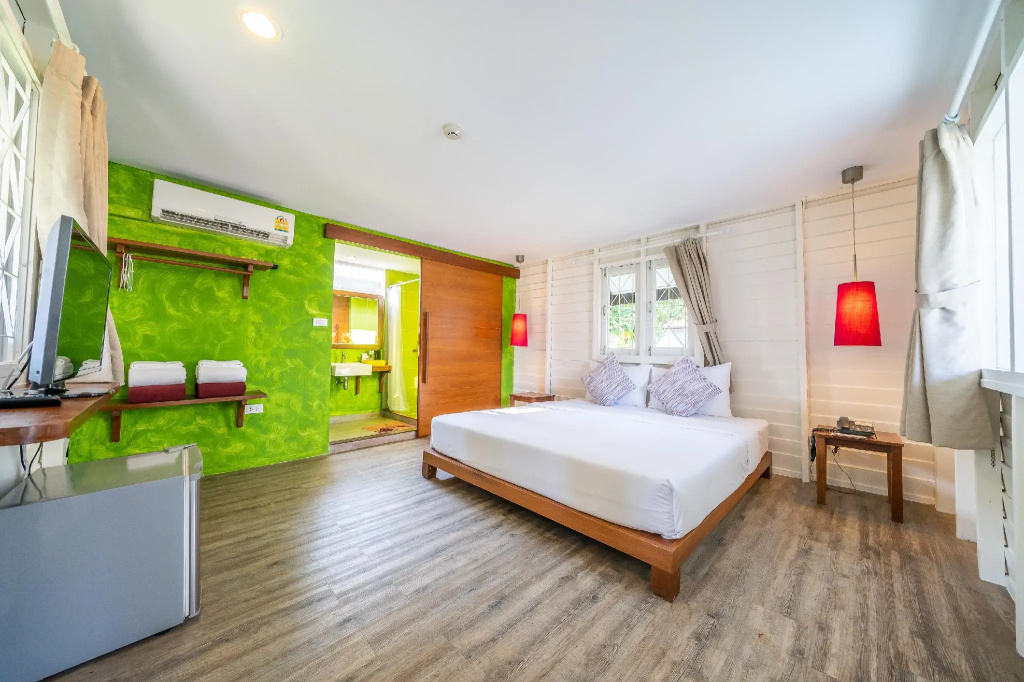 Standard room with garden view