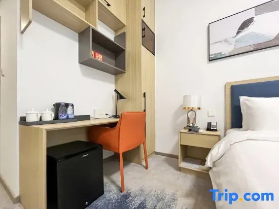 Double Apartment (full double bed)
