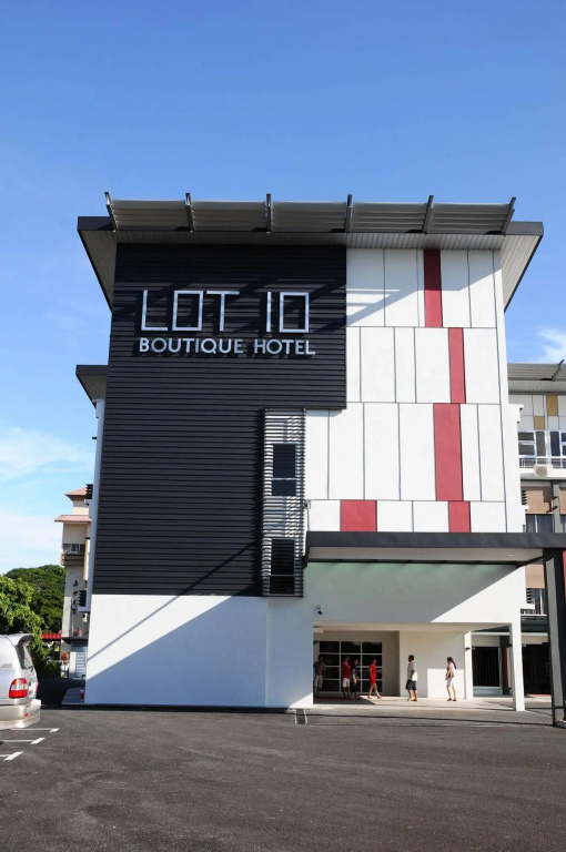 Lot 10 Boutique Hotel