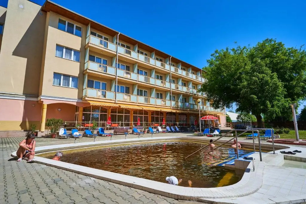 Hungarospa Thermal Hotel - 2