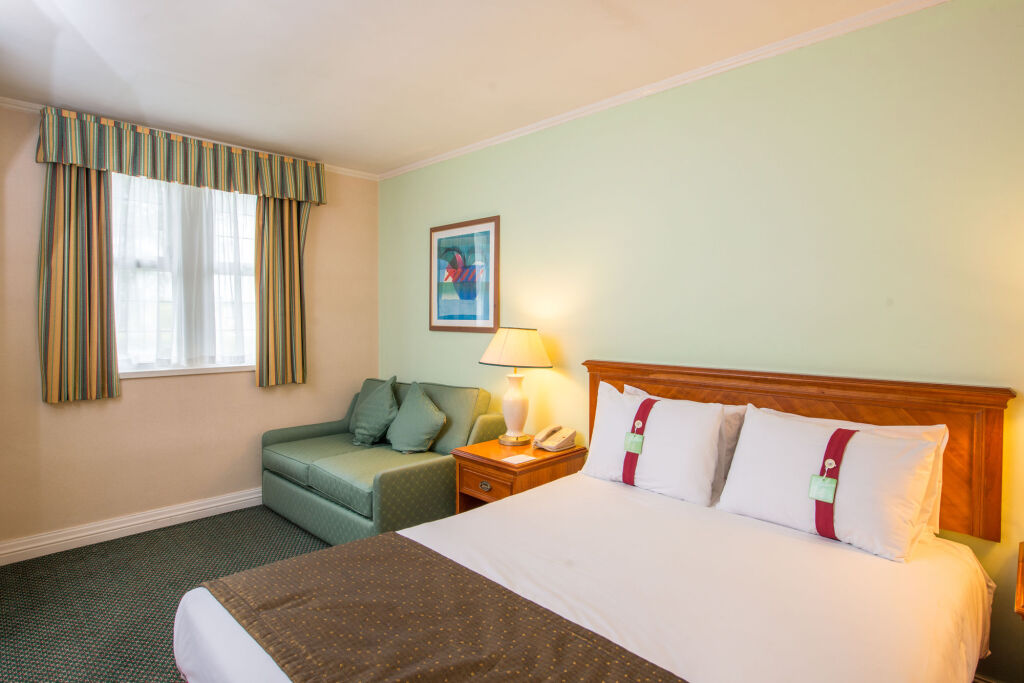 Tong Park Hotel - 8
