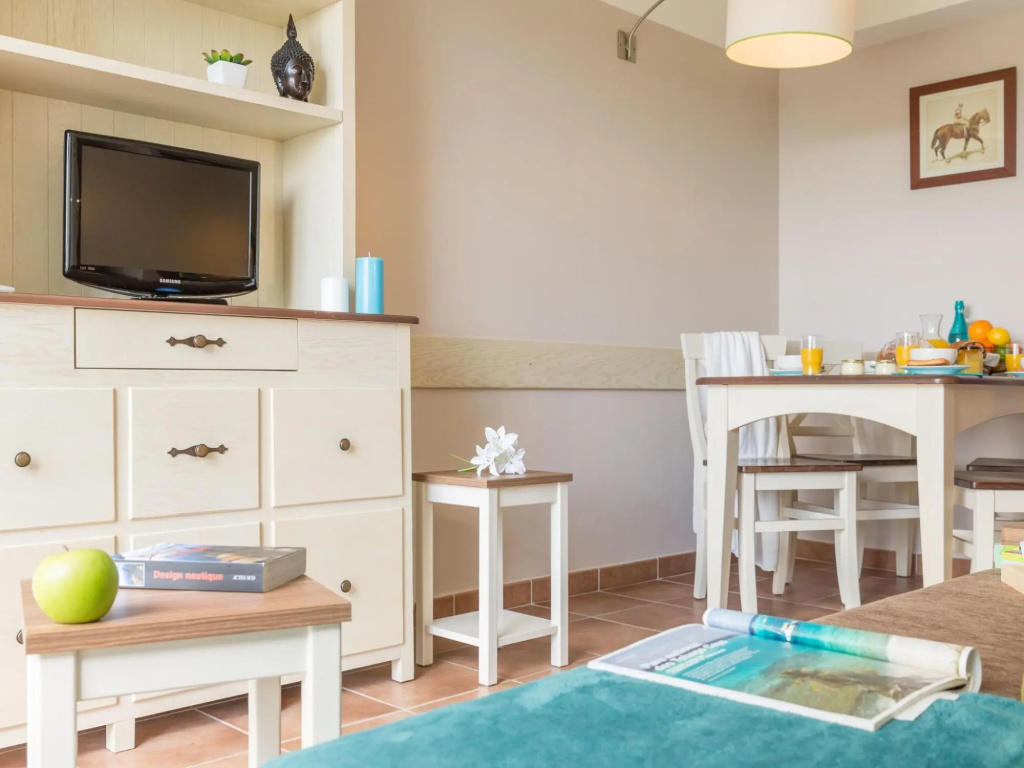 Voir la photo 3 — Apartment in Branville in a Nice Area