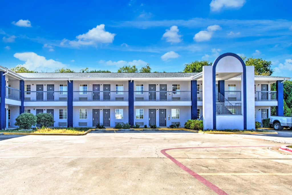 Executive Inn Beeville US 181 By Capital O