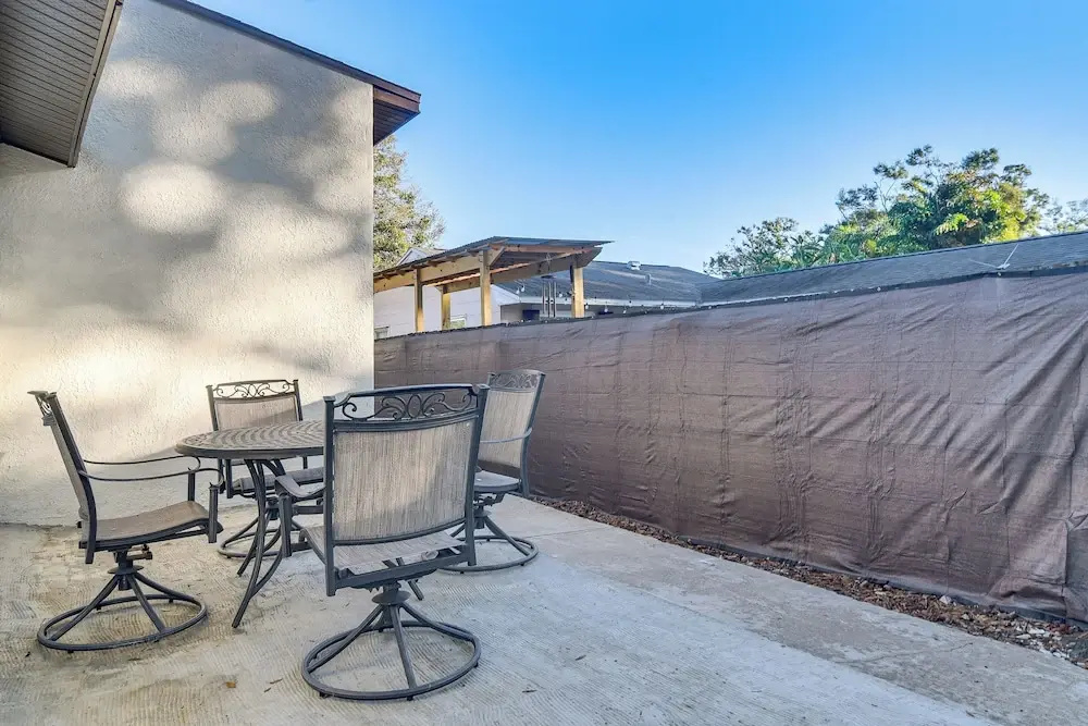 4 Mi to Dtwn St Pete! Pet-friendly Home w/ Yard