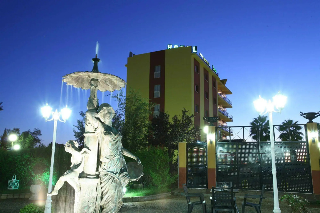 Hotel Zeus - Général