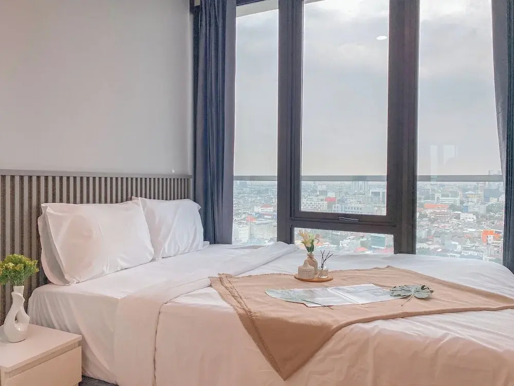 Fully Furnished And Elegant 2Br At Apartment Capitol Suites