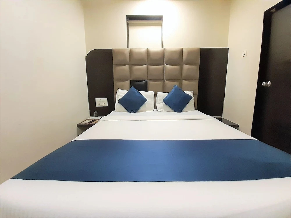 Hexa Adnoc - Chambres