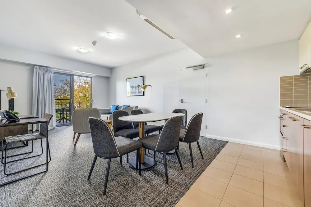3 Bedrooms Apartment with balcony