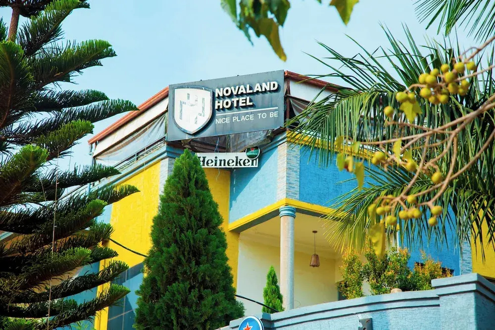 Novaland Hotel Rw