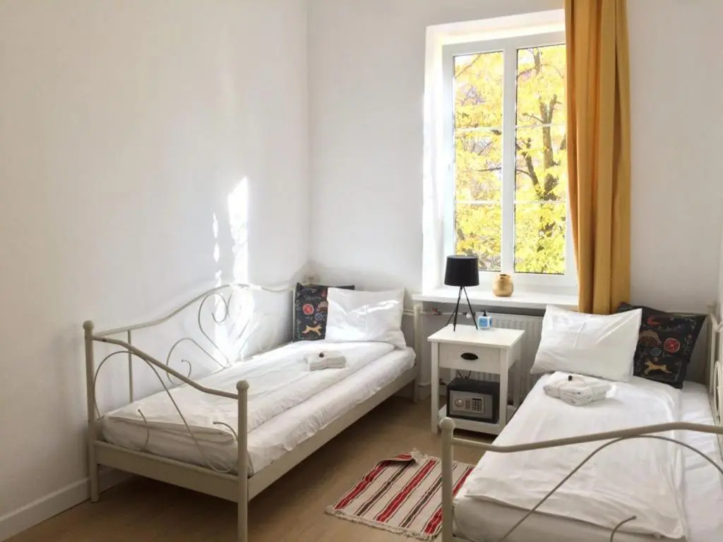 Double room (twin beds)