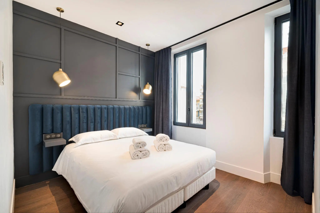 Grand Apartment
