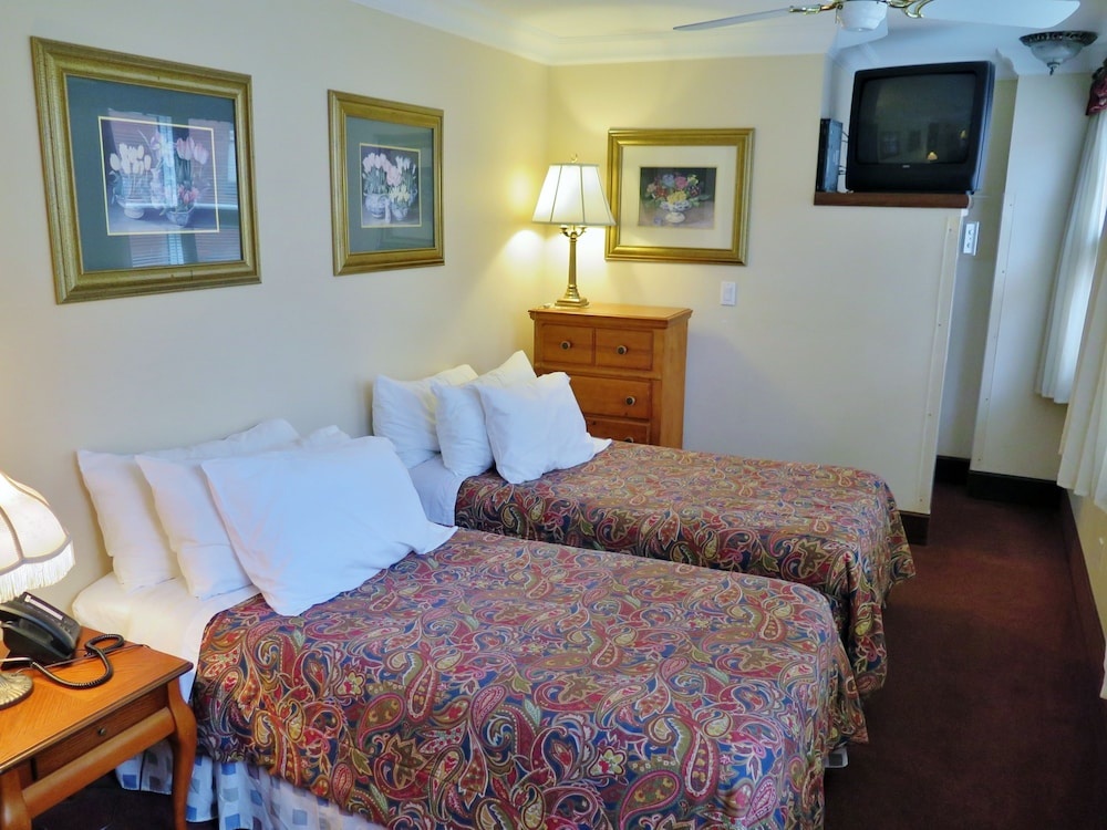 Madison Manor Boutique Hotel — фото