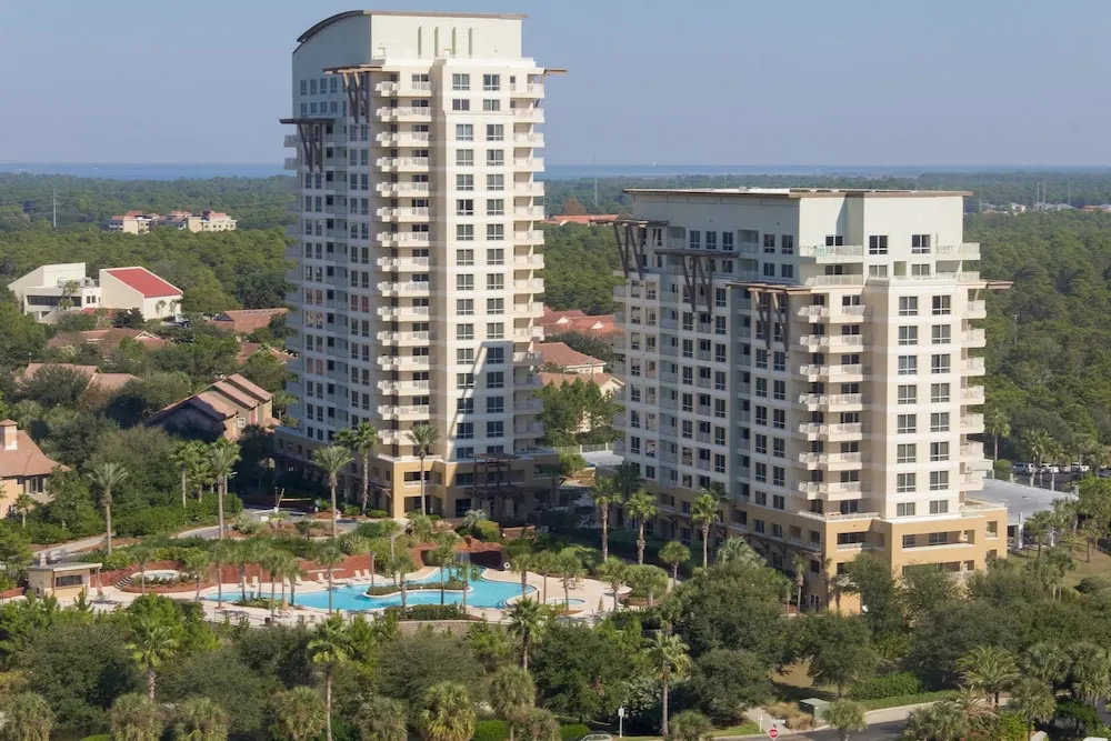 5000 Sandestin Blvd S Condo Unit 6909 and 6911 1 Bedroom 2.5 Bathrooms