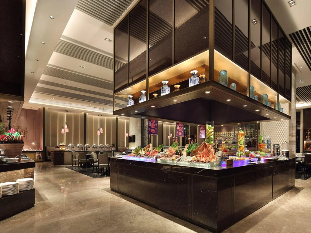 Food & Beverage
