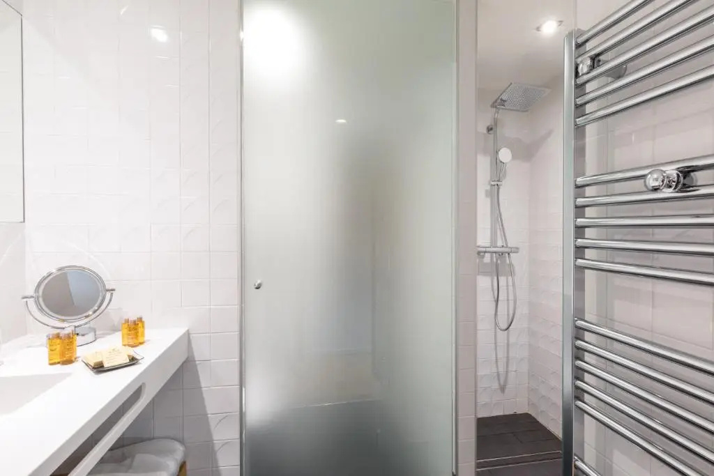 Hotel Briketenia - Chambres