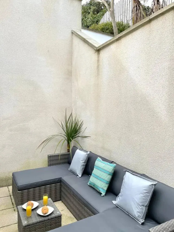 Luna Beach - Luxury Carbis Bay Apartment