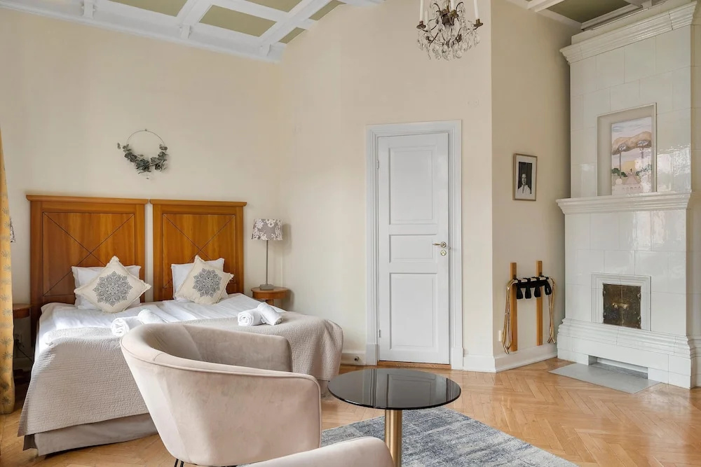 Deluxe Double room (twin beds)