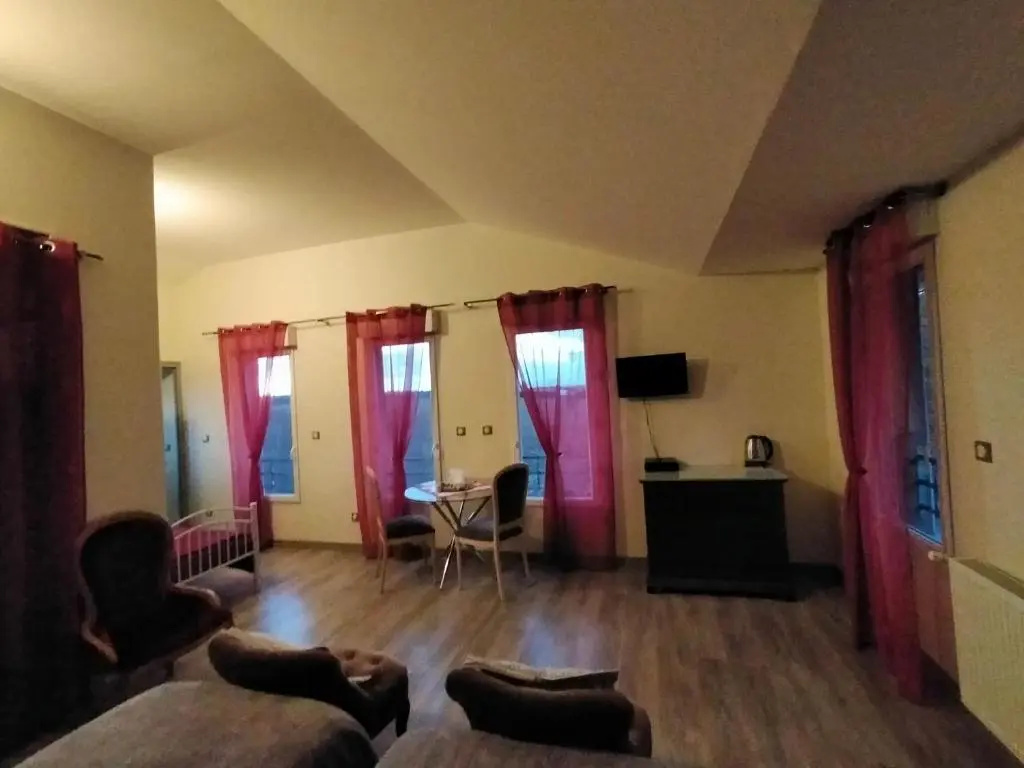 Voir la photo 2 — Chambre d'Hôtes du Bois Joli