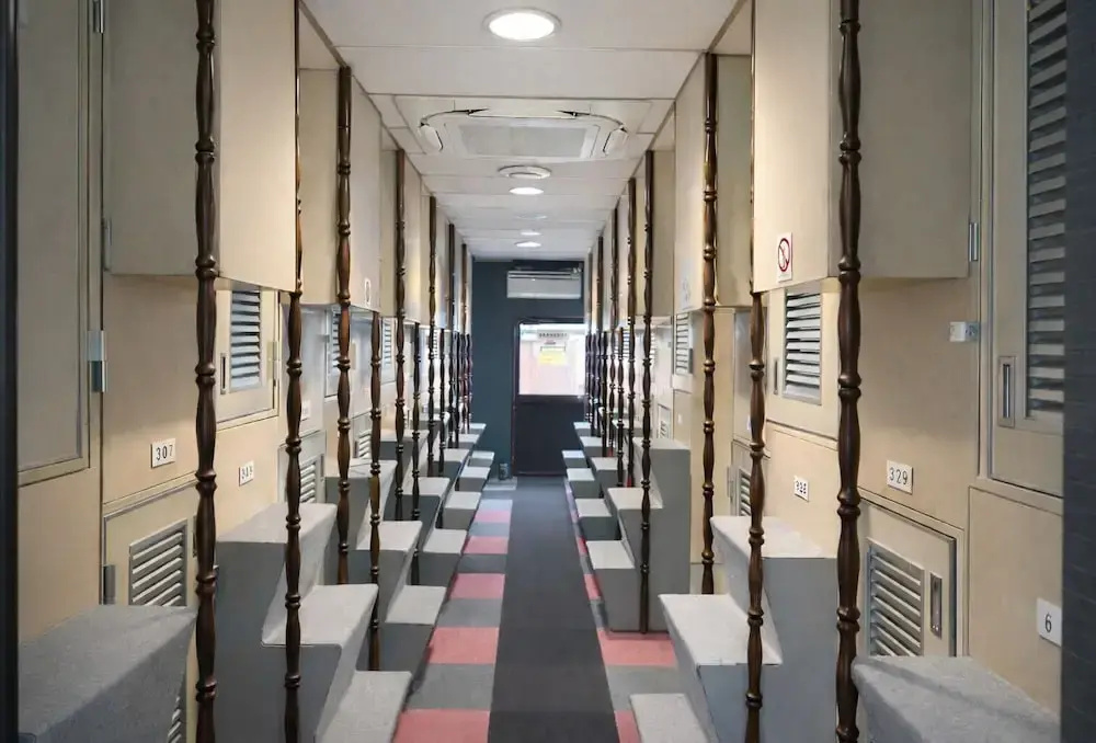 Bed in Dorm (male dorm)