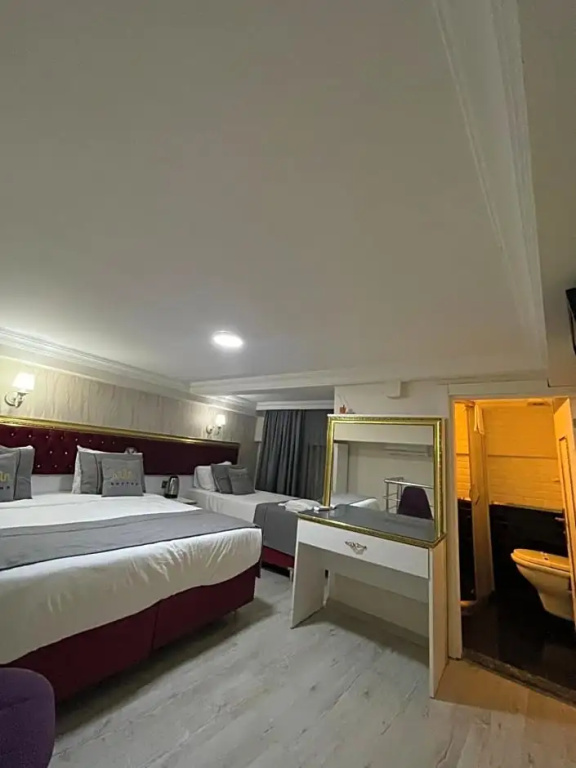 Deluxe Family room