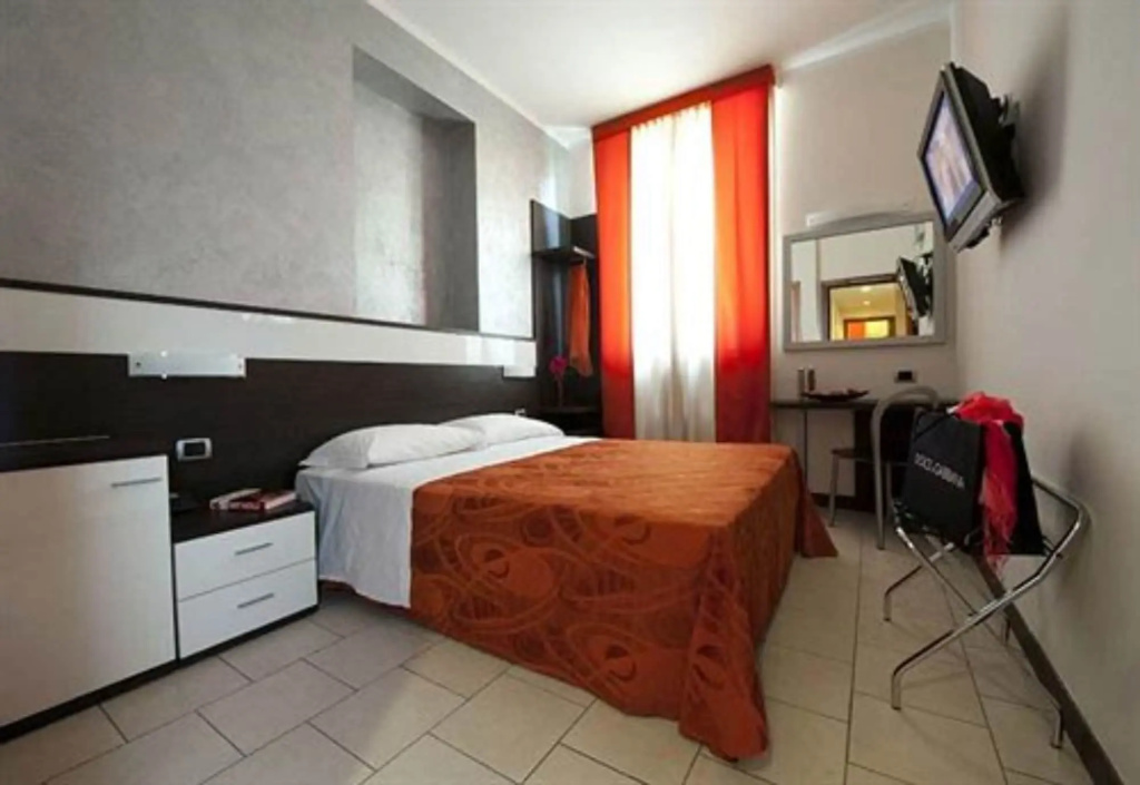 Отель Ideale — фото