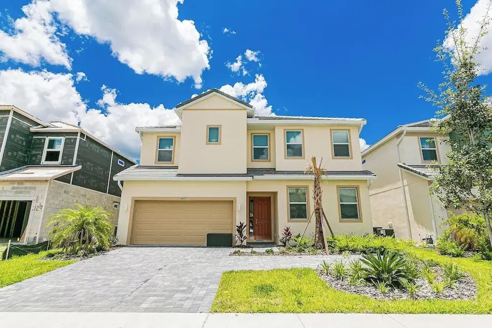2476 Shanti Drive 12bed