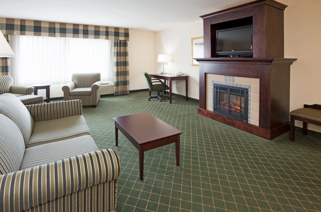 Holiday Inn & Conference Center Marshfield by IHG - Général