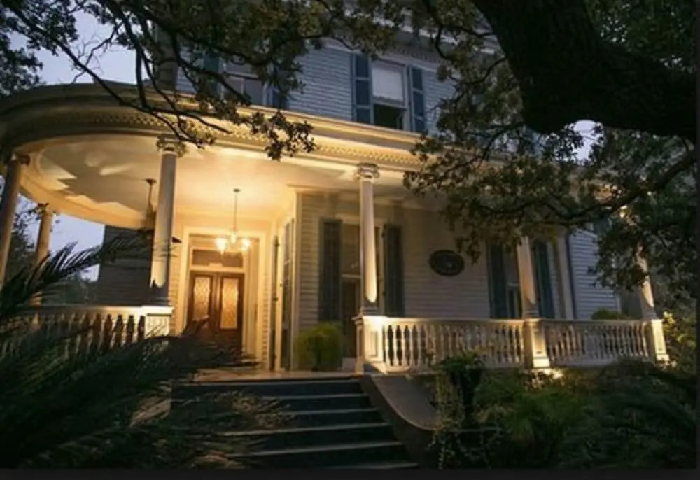Sully Mansion Bed & Breakfast Inn