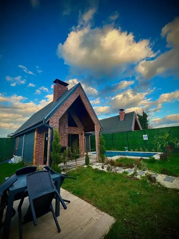 Varuna Bungalov Evleri