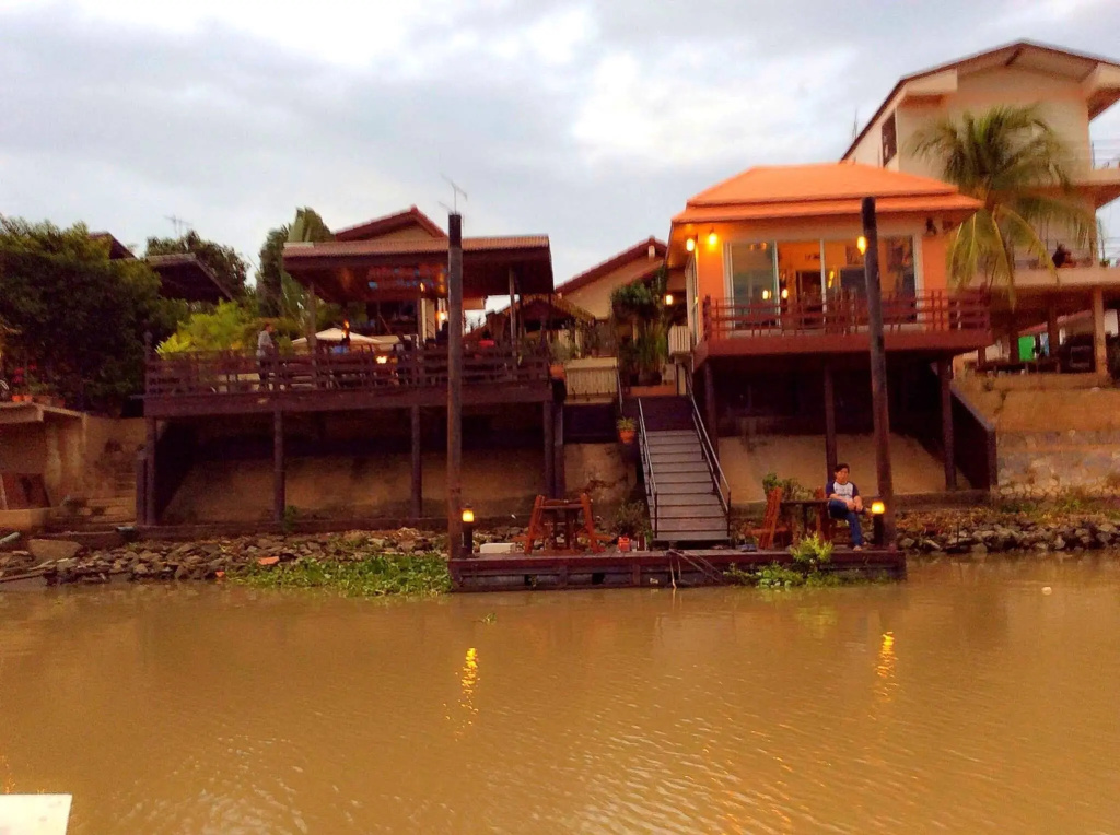 The Seven Seas Riverside Ayutthaya