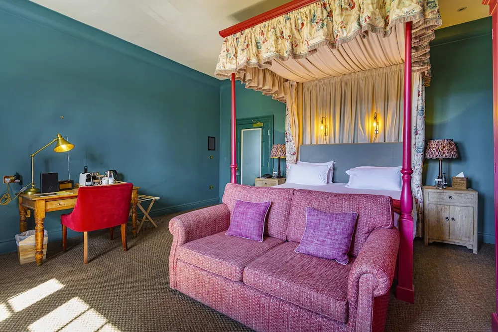 The Talbot Country House Hotel & Inn by null