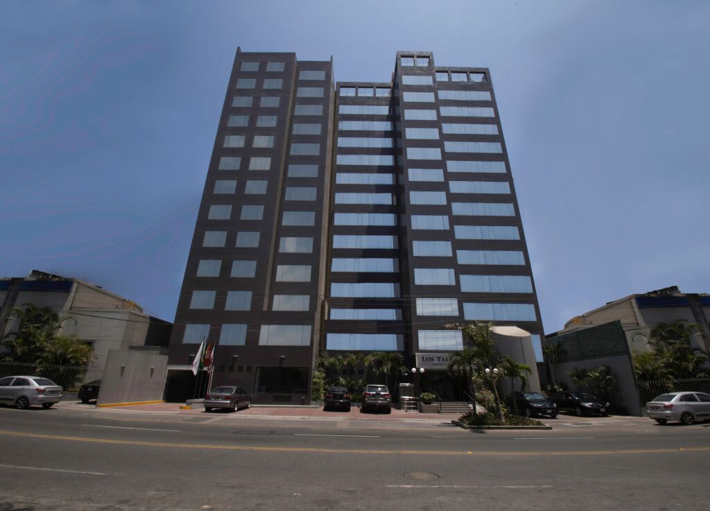 Los Tallanes Hotel & Suites image