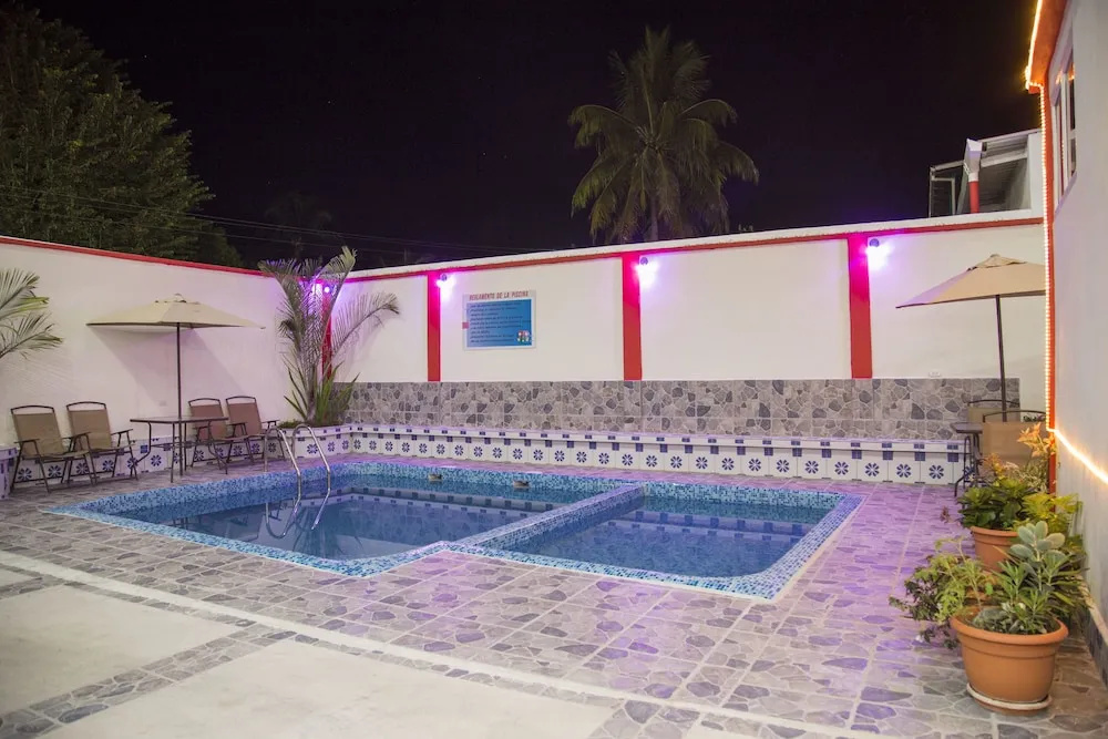 Hotel photo 11