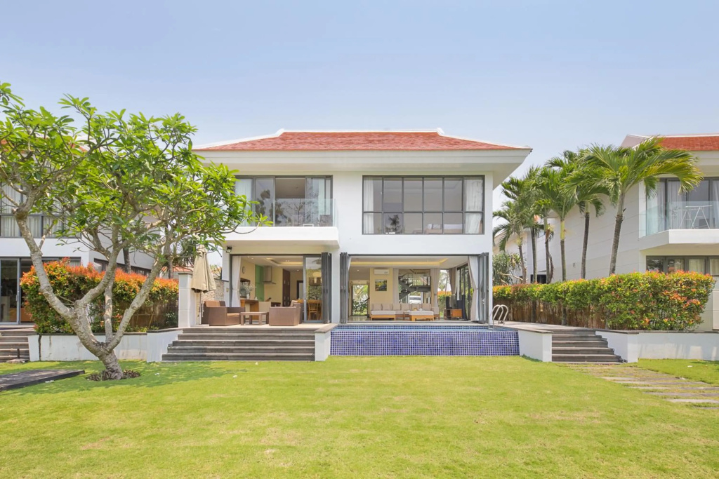 Sun Grow Ocean Villas in Da Nang