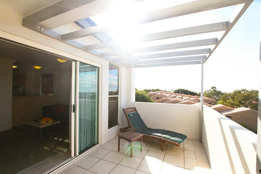 Balcony & Terrace