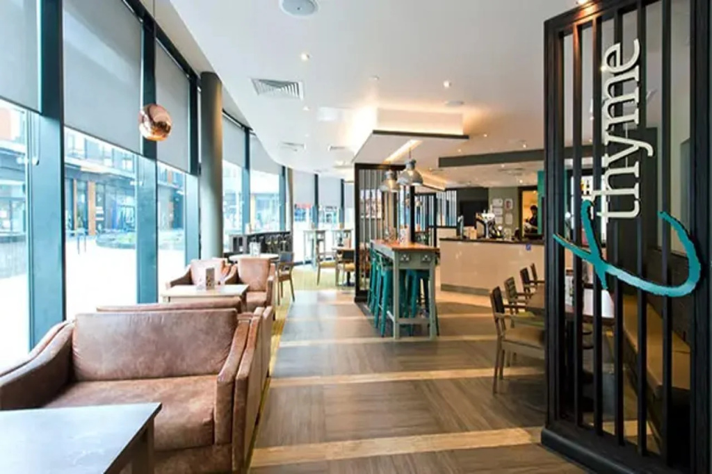 Premier Inn London Bromley — фото