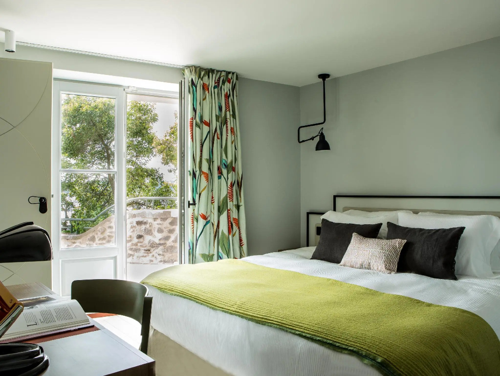 1 Bedroom Deluxe room with sea view