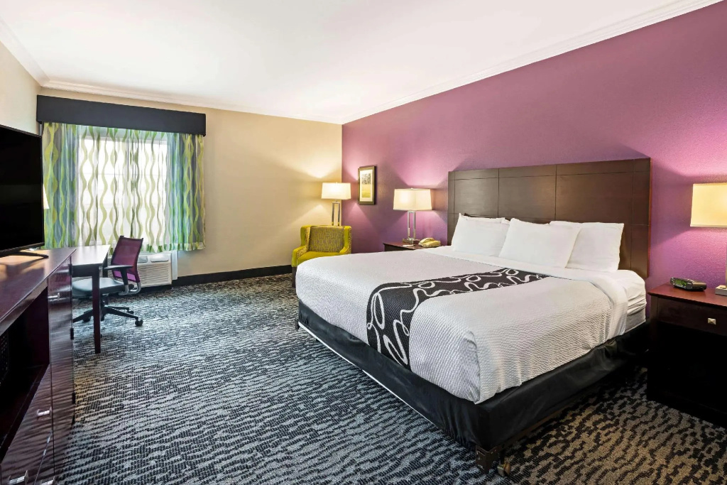 La Quinta Inn & Suites by Wyndham Houston - Magnolia - Chambres