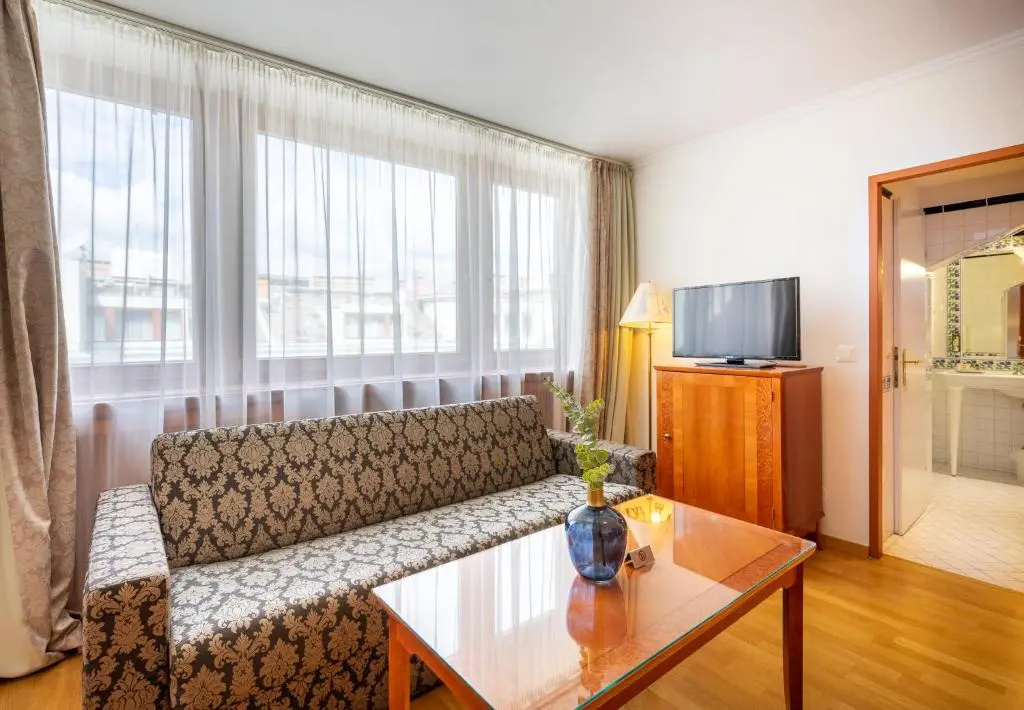 Junior Suite