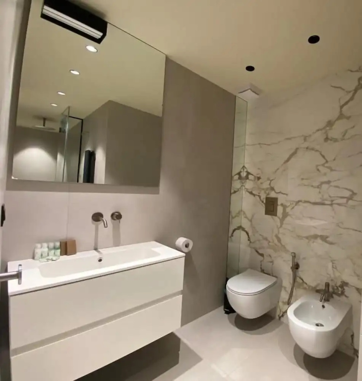 1 Bedroom Standard Suite with balcony and with view
