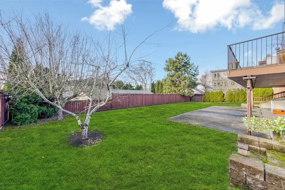 Renton Lakeside Oasis, Lakeview, 4B 2.5B, Spacious - фото 27