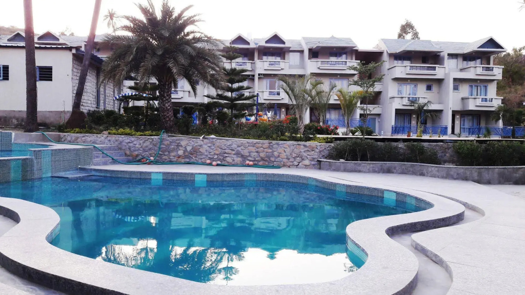 Hummingbird Resort - Général