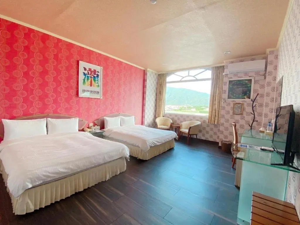 Standard Double room with mountain view (full double bed)