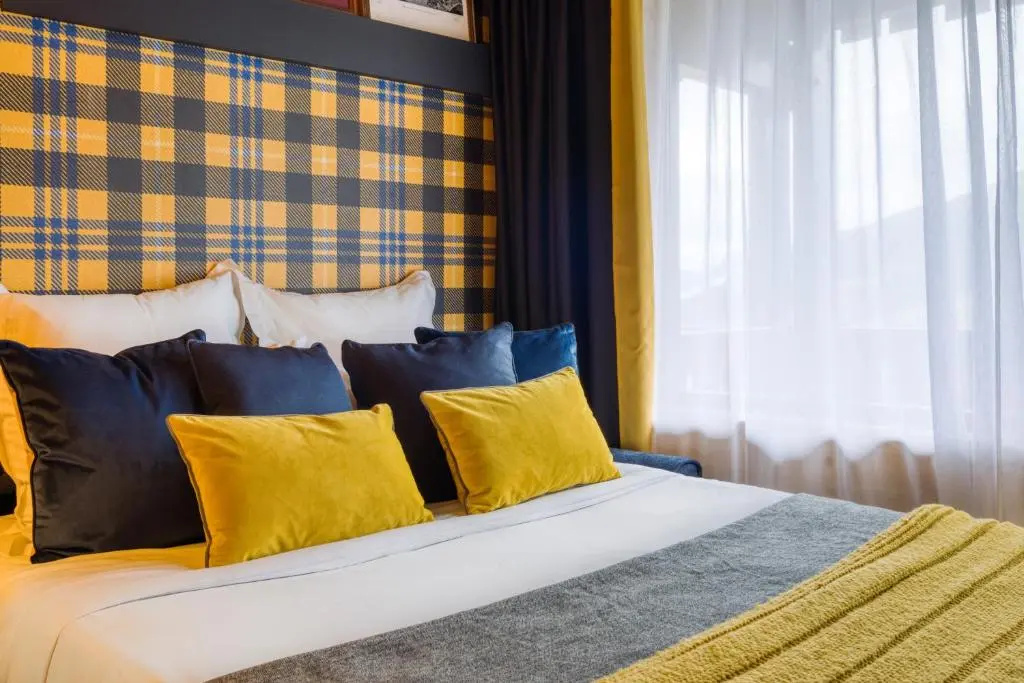 Standard Double room (full double bed)
